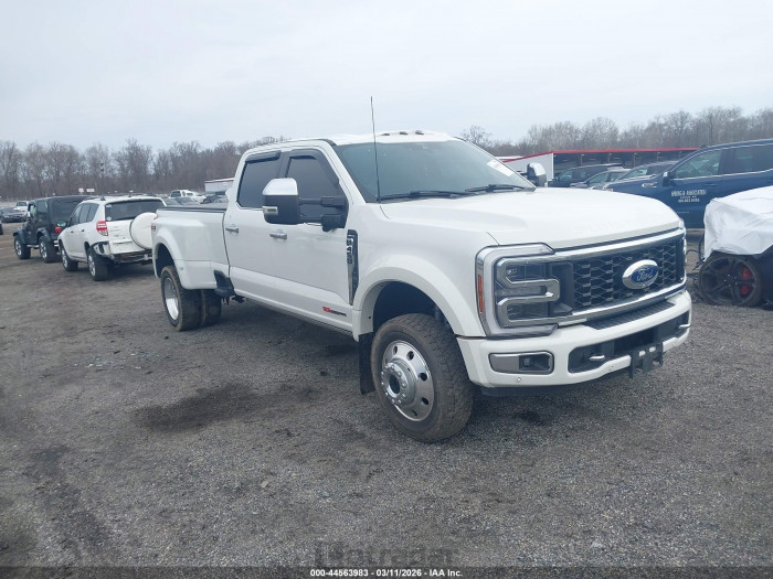Ford  2024 VIN 1FT8W4DM8RED79416