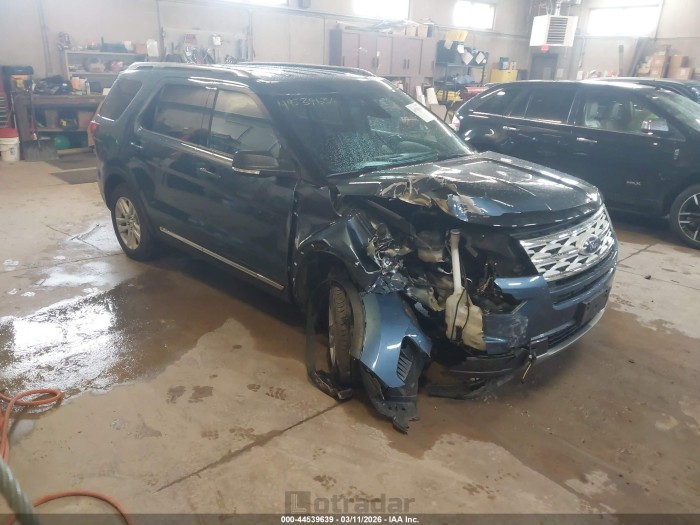 Ford Explorer 2019 VIN 1FM5K8D89KGA76076