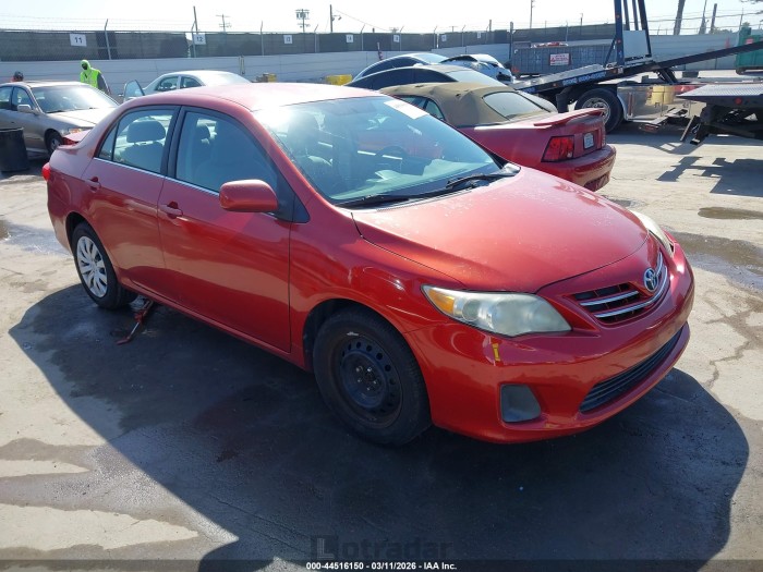 Toyota Corolla 2013 VIN 5YFBU4EE8DP218739