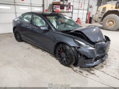 Tesla Model 3 2023 5YJ3E1EC5PF462993