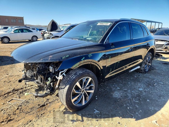 Audi Q5 2023 VIN WA1FAAFY5P2169143