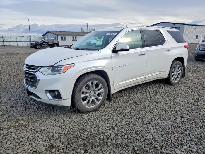 Chevrolet Traverse 2018 VIN 1GNEVJKWXJJ140008