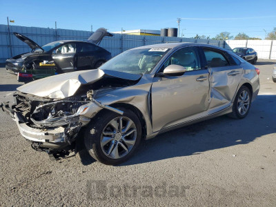 Honda Accord 2018 1HGCV1F16JA132049
