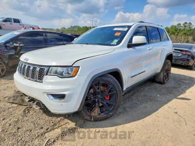 Jeep Grand cherokee 2017 1C4RJEAG0HC621519