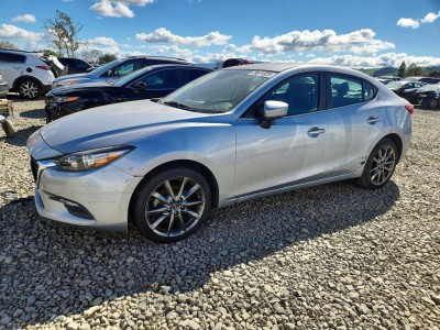 Mazda 3 2018 3MZBN1V35JM201228