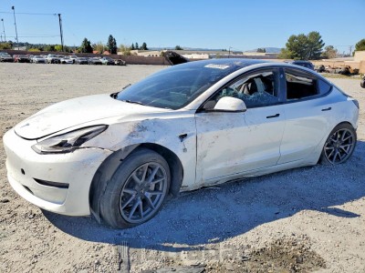 Tesla Model 3 2023 5YJ3E1EA5PF549954