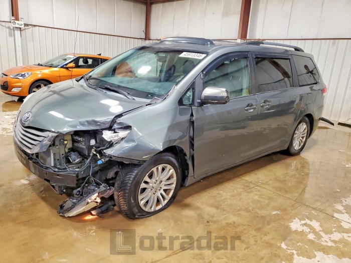 Toyota Sienna 2013 VIN 5TDYK3DC0DS372802