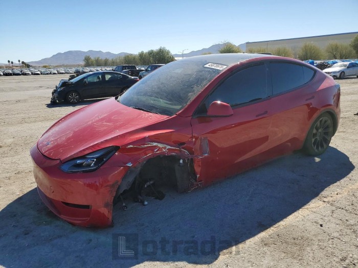 Tesla Model y 2023 VIN 7SAYGDEE1PF643613