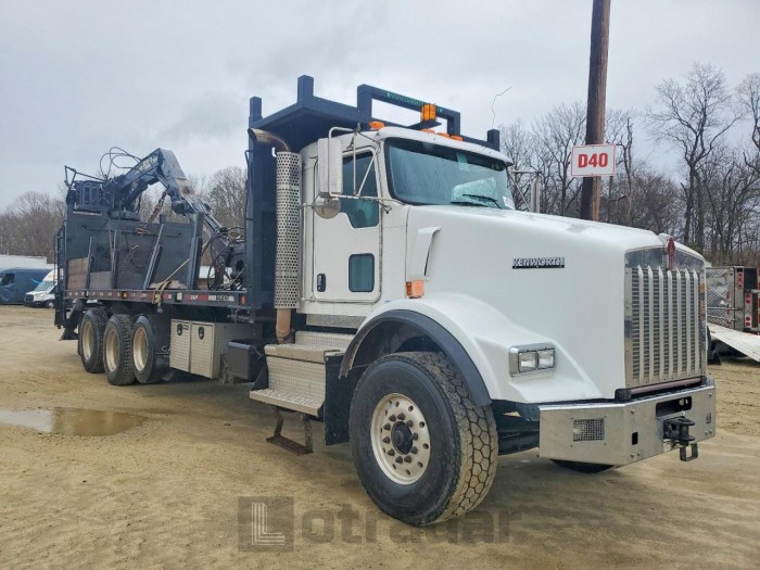  2019 VIN 1NKDX4TX5KJ240881
