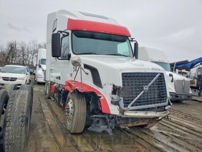 Volvo  2012 VIN 4V4NC9EH6CN553392