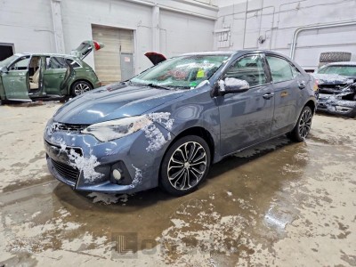 Toyota Corolla 2015 2T1BURHE1FC444519
