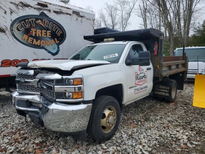 Chevrolet Silverado 2019 1GB3KVCG3KF166627