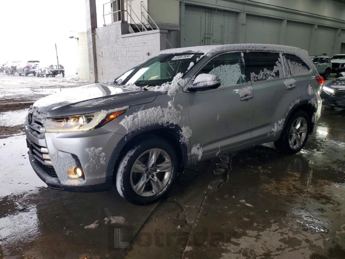 Toyota Highlander 2017 VIN 5TDDZRFH1HS448328