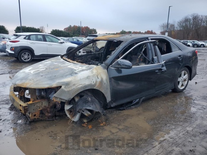 Toyota  2012 VIN 4T1BF1FK4CU087528