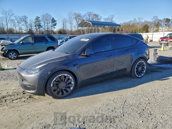 Tesla Model y 2022 VIN 7SAYGDEF5NF373856
