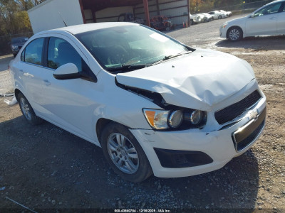 Chevrolet SONIC 2013 1G1JC5SH7D4238155