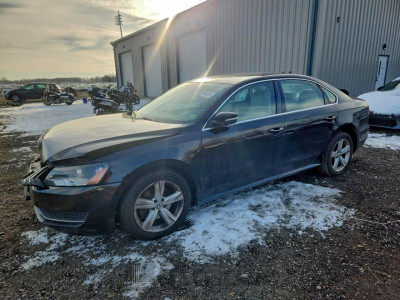 Volkswagen Passat 2013 1VWBP7A34DC037849