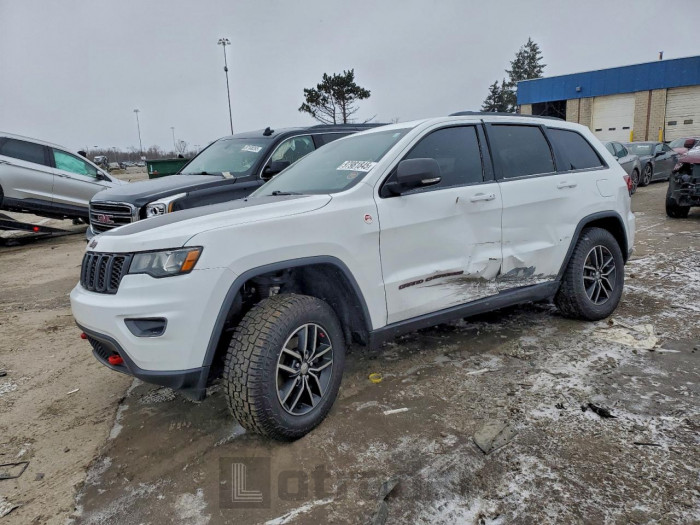 Jeep Grand cherokee 2018 VIN 1C4RJFLG9JC502912