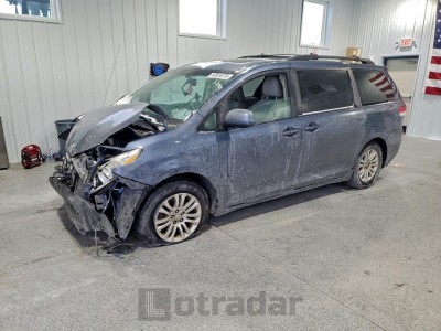 Toyota Sienna 2013 5TDYK3DC5DS356689