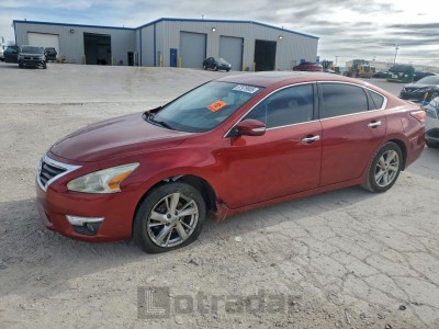 Nissan Altima 2015 1N4AL3APXFC246415