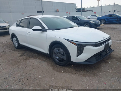 Kia K4 2025 3KPFT4DE4SE083215