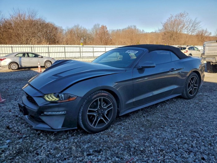 Ford Mustang 2018 VIN 1FATP8UH9J5177440