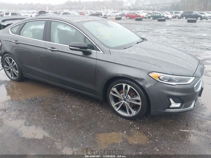 Ford Fusion 2019 VIN 3FA6P0K96KR194379