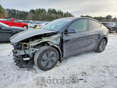 Tesla Model y 2026 7SAYGDED8TF400642