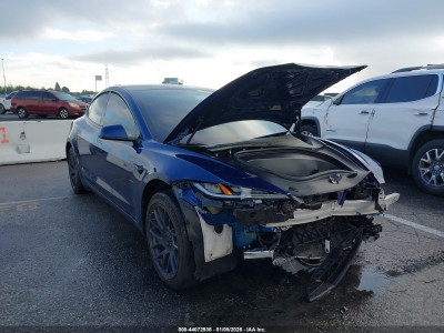 Tesla Model 3 2024 5YJ3E1EA7RF864998