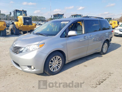 Toyota Sienna 2013 5TDYK3DC1DS300314