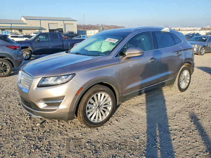 Lincoln Mkc 2019 VIN 5LMCJ1C9XKUL00658