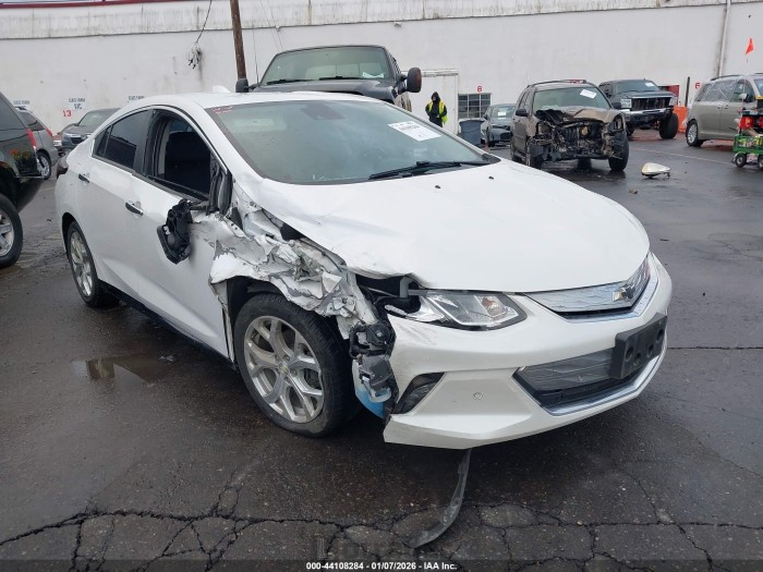 Chevrolet Volt 2017 VIN 1G1RB6S57HU102129