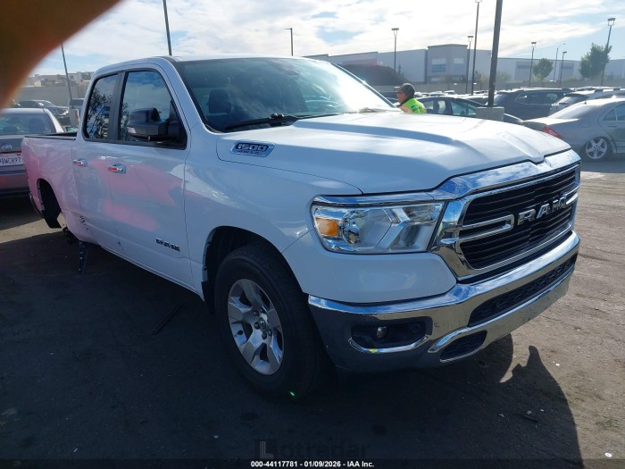 Ram 1500 2020 VIN 1C6RREBT0LN256123