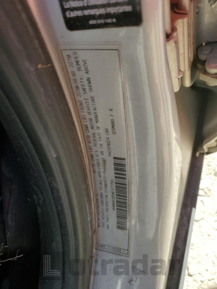 Volkswagen Passat 1998 VIN WVWNA63B5WE377793