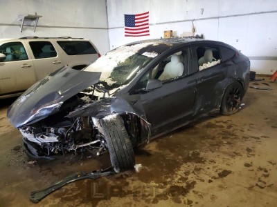 Tesla Model x 2022 VIN 7SAXCBE5XNF357297
