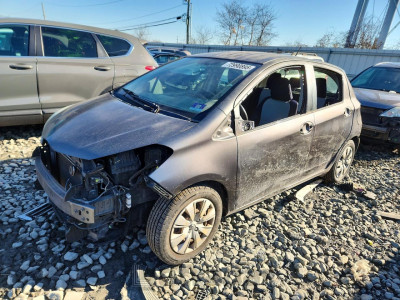Toyota Yaris 2013 VIN JTDKTUD39DD553174