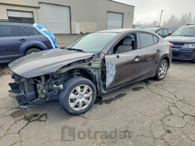 Mazda 3 2015 3MZBM1U71FM220275