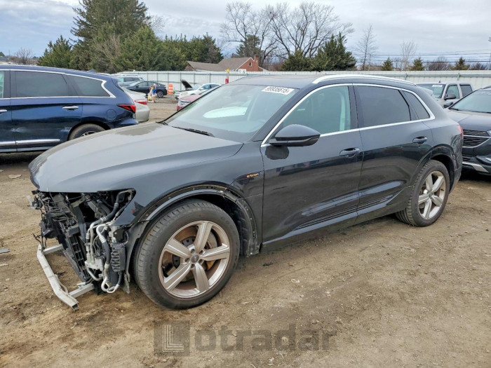 Audi E-tron 2019 VIN WA1LAAGE6KB020451