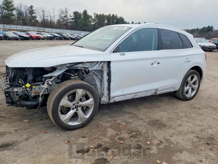 Audi Q5 2022 VIN WA1EAAFY0N2049047