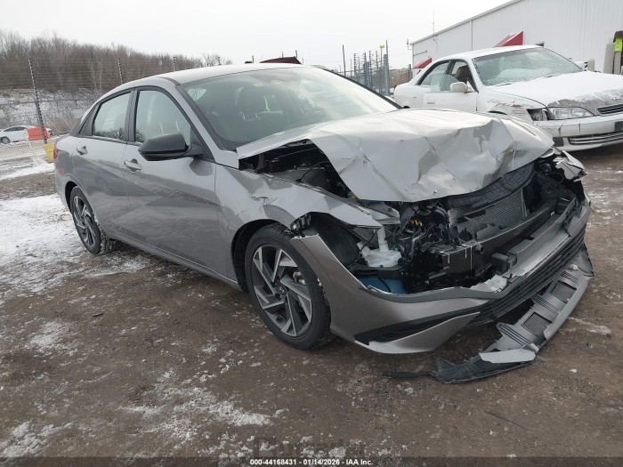 Hyundai Elantra 2025 VIN KMHLM4DG5SU994832