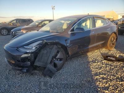 Tesla Model 3 2018 5YJ3E1EB0JF170196