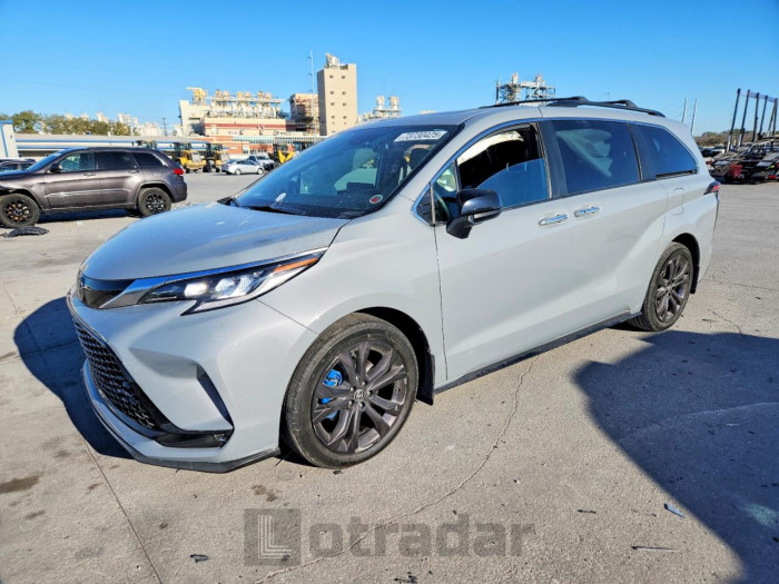 Toyota Sienna 2024 VIN 5TDXRKEC0RS182747