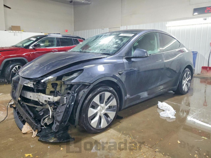 Tesla Model y 2024 VIN 7SAYGAEE5RF074346