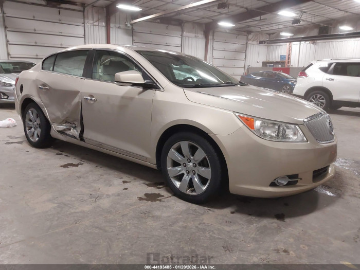 Buick Lacrosse 2012 VIN 1G4GC5E38CF305586