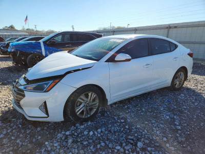 Hyundai Elantra 2019 5NPD84LF1KH462882