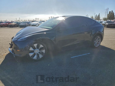 Tesla Model y 2024 7SAYGDED5RF050234