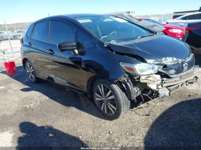 Honda Fit 2015 3HGGK5H80FM754281