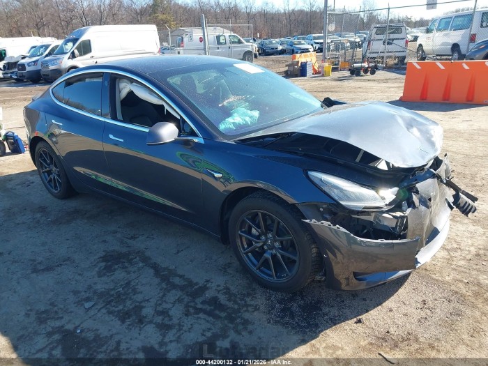 Tesla Model 3 2019 VIN 5YJ3E1EA0KF464254