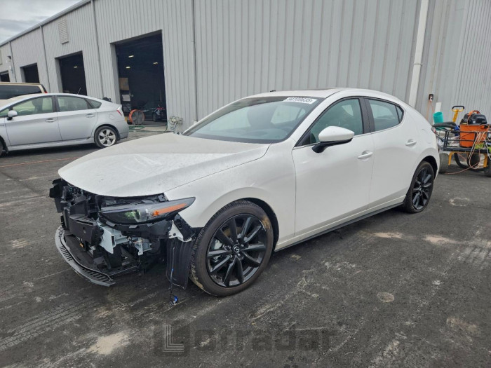 Mazda 3 2026 VIN JM1BPAML4T1850131