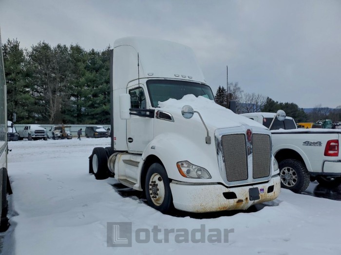 Kenworth All models 2014 VIN 1XKYA48X9EJ402999